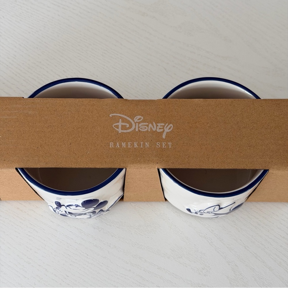 Disney Minnie & Mickey Mouse Double Sided Ramekin 8 oz each Set of 4 - Picture 10 of 13